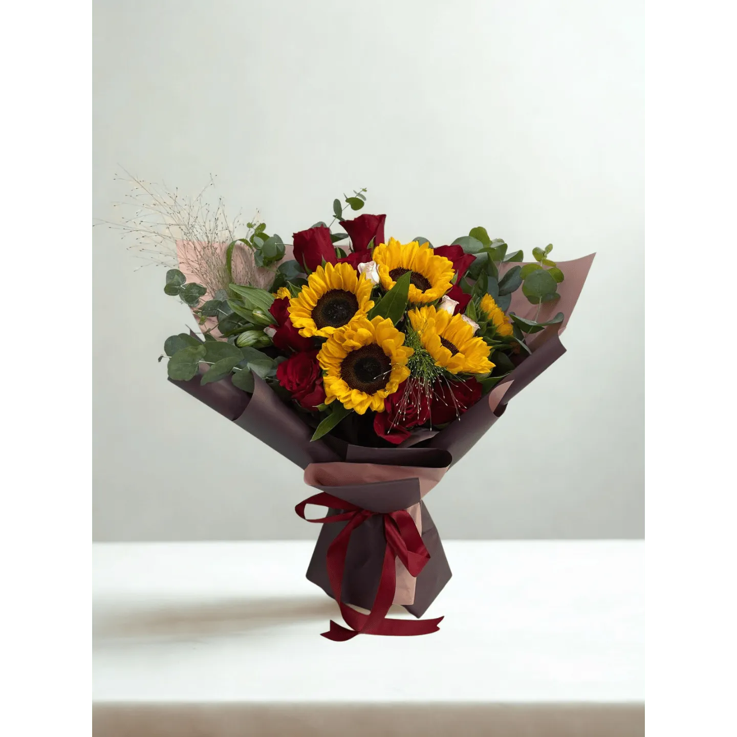 5 sunflowers and roses bouquet